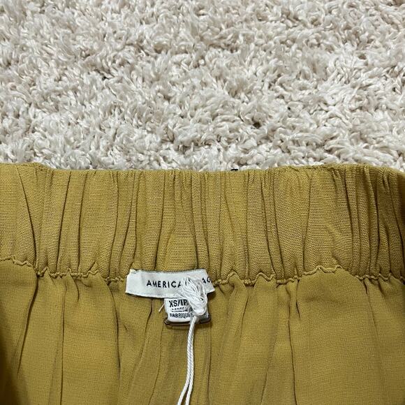 American Eagle Mustard Bohemian High Rise Linen Blend Pleated Belted Shorts NWT - Picture 4 of 6